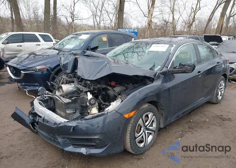 2017 Honda Civic Lx z USA, uszkodzony, nr VIN 19XFC2F50HE037861